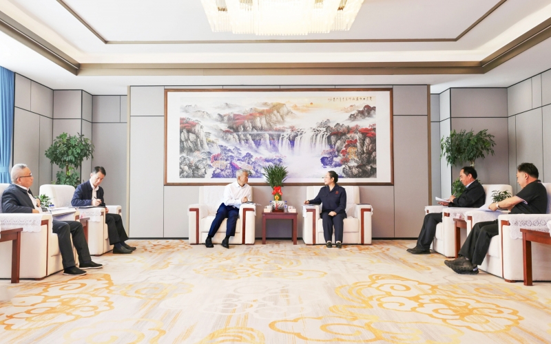國網(wǎng)天津市電力公司董事長(zhǎng)、黨委書記郭銘群深入榮程集團(tuán)走訪調(diào)研